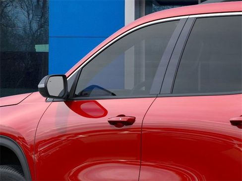 New 2026 Chevrolet Traverse LT w/ LPO, Floor Liner Package image 12