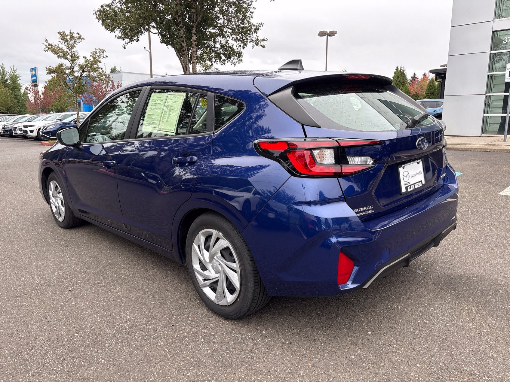 Used 2024 Subaru Impreza 2.0i AWD/4WD image 2