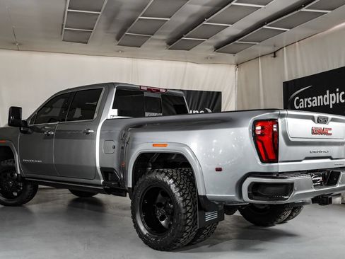 Used 2024 GMC Sierra 3500 Denali w/ Denali Reserve Package AWD/4WD image 11