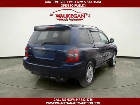 Used 2004 Toyota Highlander Limited image 4