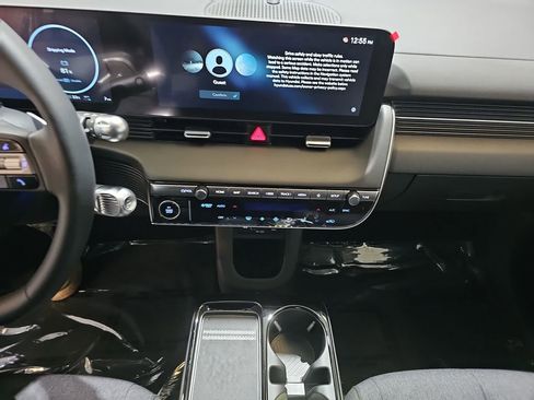 New 2026 Hyundai Ioniq 5 SE RWD image 19