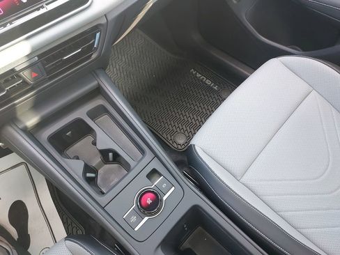 New 2026 Volkswagen Tiguan SE R-Line AWD/4WD image 20