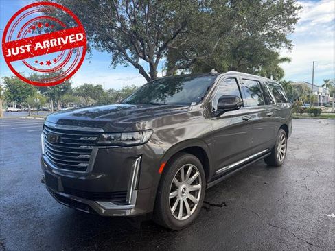 Used 2021 Cadillac Escalade ESV Premium Luxury Platinum AWD/4WD image 2