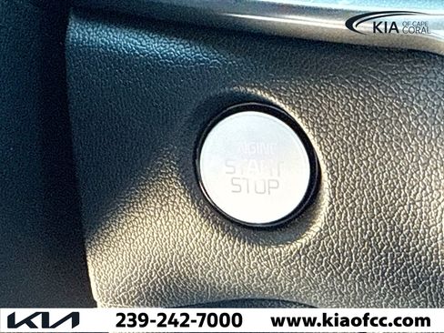 New 2026 Kia Sorento LX image 35