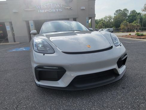 Used 2022 Porsche 718 Cayman GT4 image 4