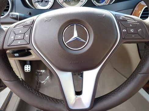Used 2012 Mercedes-Benz C 300 4MATIC Sedan image 11
