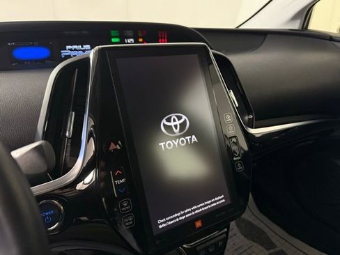 Used 2021 Toyota Prius Prime Limited image 20