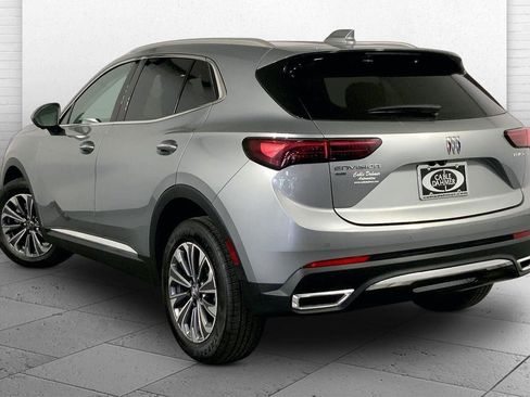 Used 2025 Buick Envision Preferred AWD/4WD image 11