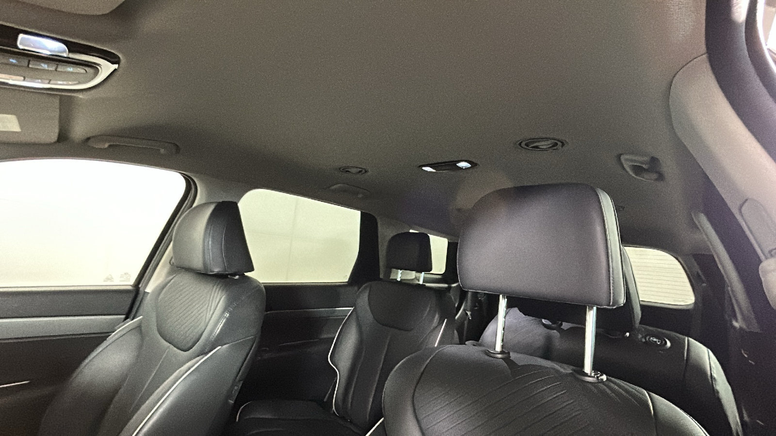 Used 2024 Hyundai Palisade SEL AWD/4WD image 16