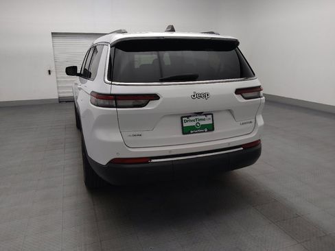 Used 2023 Jeep Grand Cherokee L Limited AWD/4WD image 6