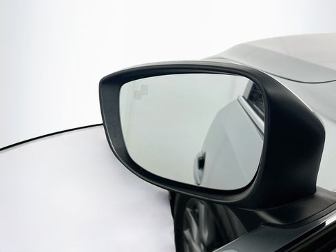 Used 2021 MAZDA CX-9 Touring w/ Touring Premium Package FWD image 16