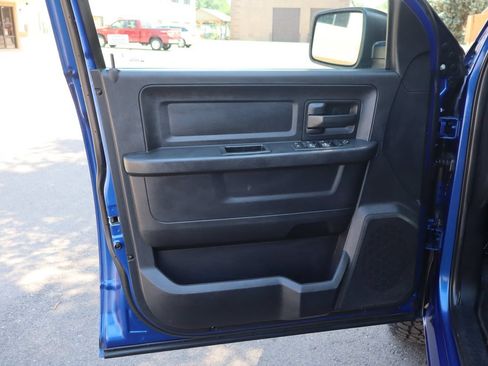 Used 2016 RAM 1500 Express w/ Popular Equipment Group AWD/4WD image 25