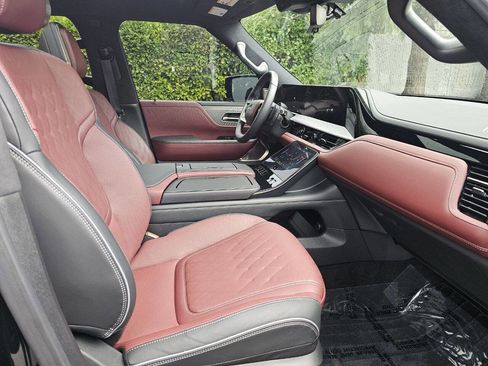 Used 2025 INFINITI QX80 Autograph image 24