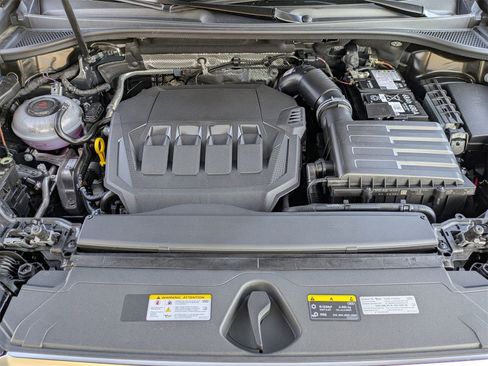 New 2025 Audi Q3 2.0T Premium image 12