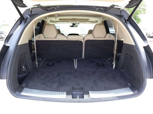 Used 2017 Acura MDX SH-AWD image 19