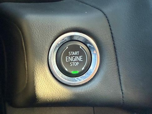 Certified 2023 Chevrolet Tahoe Premier w/ Advanced Technology Package image 20