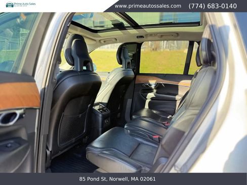 Used 2018 Volvo XC90 T8 Inscription w/ Convenience Package image 12