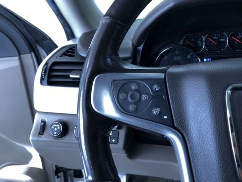 Used 2018 GMC Yukon XL SLT w/ Open Road Package image 21