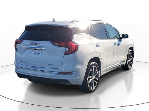 Used 2020 GMC Terrain Denali w/ LPO, Floor Liner Package image 4