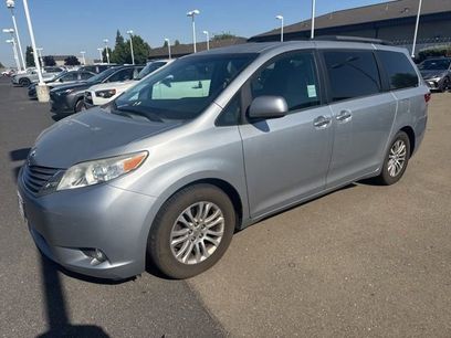 Used 2015 Toyota Sienna XLE w/ XLE Navigation Package