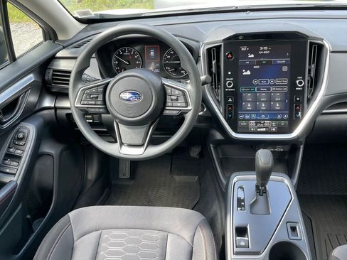 Used 2025 Subaru Impreza 2.0i Sport image 10