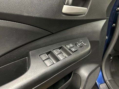Used 2016 Honda CR-V SE image 25