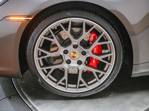 Certified 2020 Porsche 911 Carrera S RWD image 13