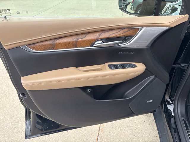 Certified 2021 Cadillac XT5 Sportv w/ Platinum Package AWD/4WD image 12