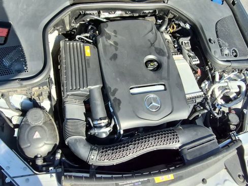 Used 2018 Mercedes-Benz E 300 image 22
