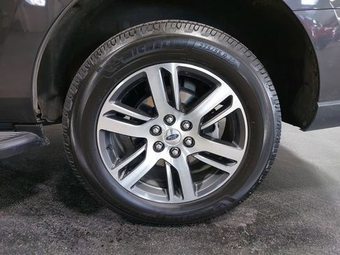 Used 2024 Ford Expedition XLT AWD/4WD image 35