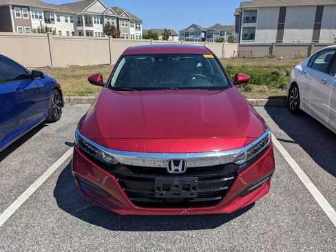 Used 2018 Honda Accord LX image 14