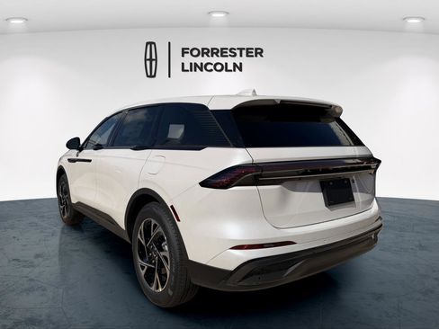 New 2026 Lincoln Nautilus Premier w/ Equipment Group 102A AWD/4WD image 5