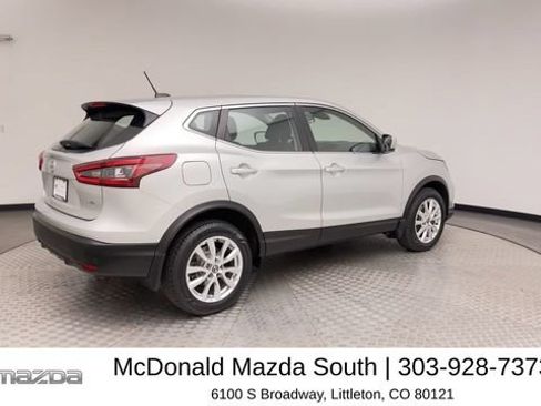 Used 2021 Nissan Rogue Sport S AWD/4WD image 2