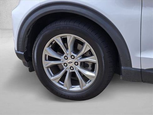 Used 2021 Ford Explorer Limited w/ Equipment Group 301A RWD image 10