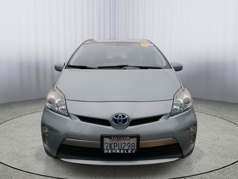 Used 2015 Toyota Prius Prime Advanced FWD image 2