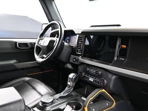 Used 2023 Ford Bronco Badlands AWD/4WD image 10