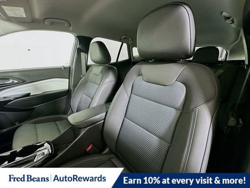 New 2026 Chevrolet Trax LT w/ Driver Confidence Package image 12