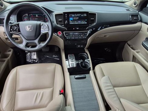 Used 2019 Honda Pilot Touring image 19