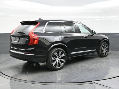 Used 2023 Volvo XC90 B6 Ultimate w/ Protection Package Premier AWD/4WD image 7