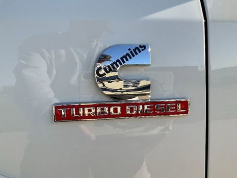 Used 2022 RAM 3500 Limited image 8