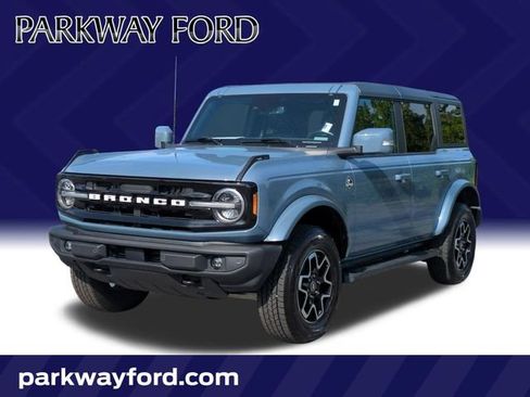 Used 2023 Ford Bronco Outer Banks AWD/4WD image 1