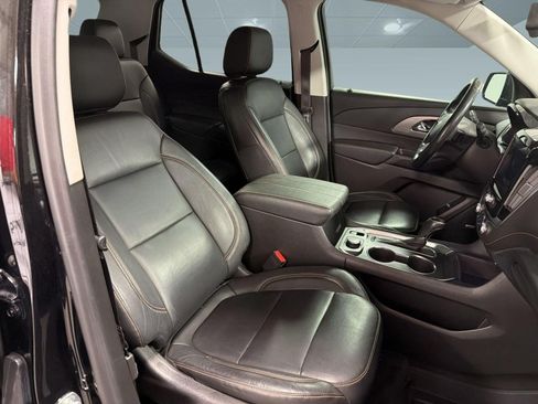 Used 2019 Chevrolet Traverse LT w/ LT Premium Package FWD image 25