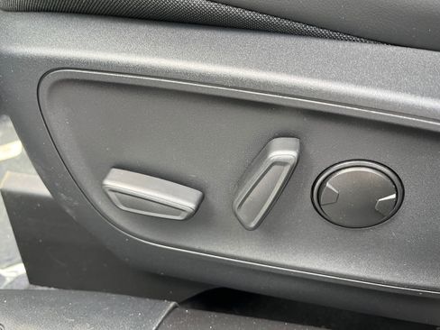 New 2026 Ford Escape ST-Line w/ Tech Pack #1 image 9