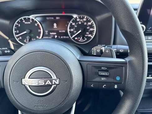 Used 2024 Nissan Rogue SV AWD/4WD image 84