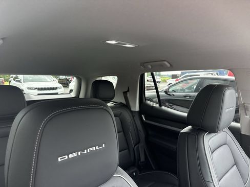 Used 2026 GMC Terrain Denali AWD/4WD image 14