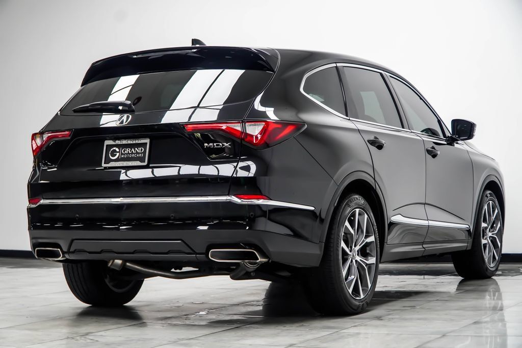 Used 2024 Acura MDX w/ Technology Package FWD image 16