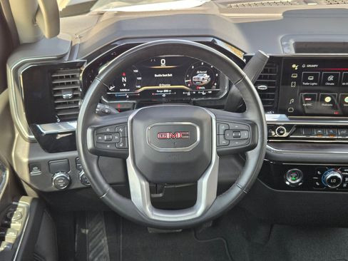 Certified 2024 GMC Sierra 1500 SLT image 21