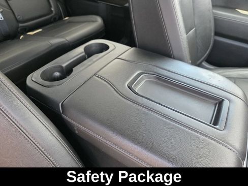 Used 2020 Chevrolet Silverado 1500 RST w/ True North Edition AWD/4WD image 7