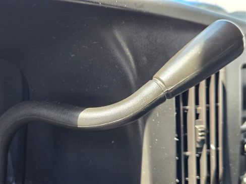 Used 2014 Chevrolet Express 1500 AWD image 36