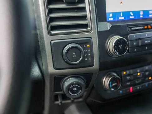 Used 2019 Ford F150 Raptor w/ Equipment Group 802A Luxury image 18